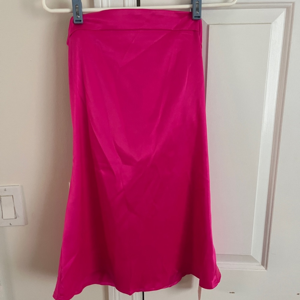 Women’s cut out back strapless tube mini dress